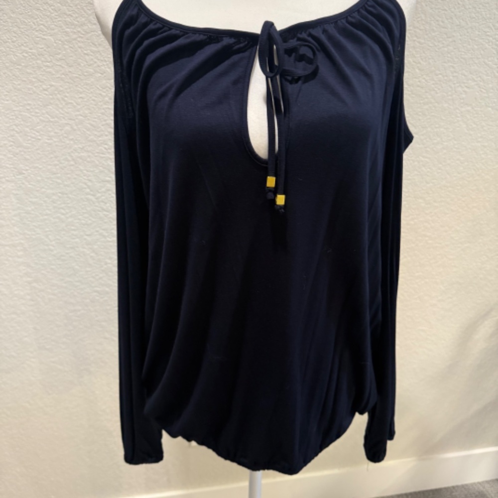 Michael Kors navy blue knit top, size Medium NWOT